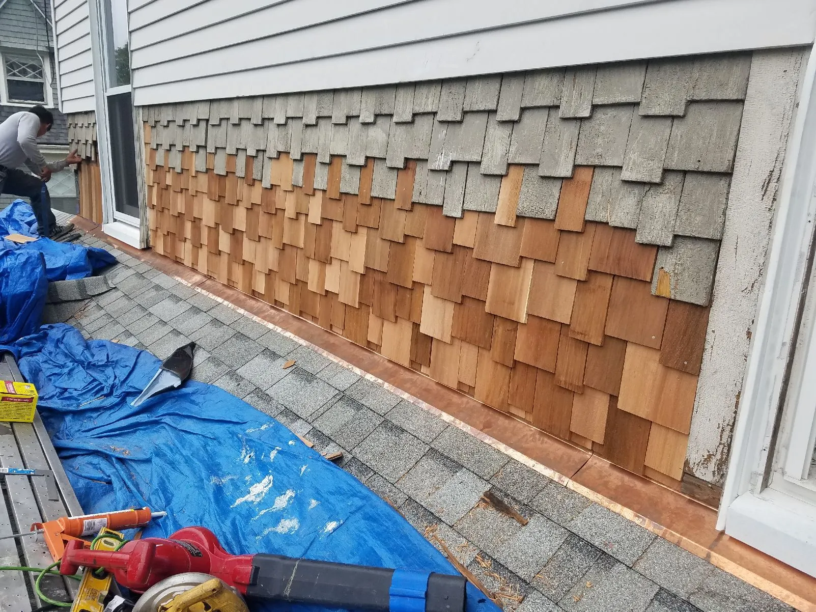 Top 8 Questions to Ask Siding Contractors in Wellesley Before Hiring
